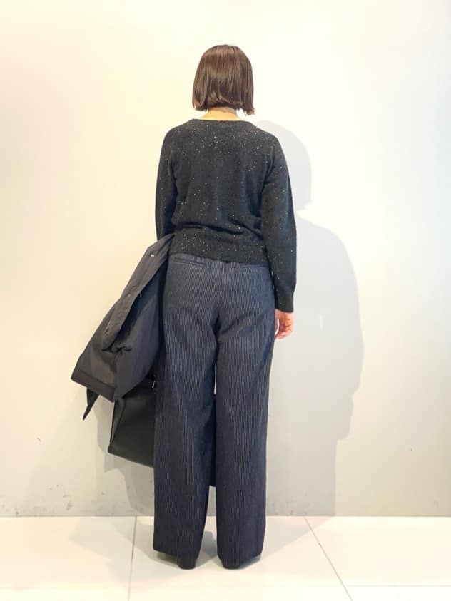 murayamaさんの「INDIVI｜【撥水／洗える】ステッチレス ロングダウンコート」を使ったコーディネート