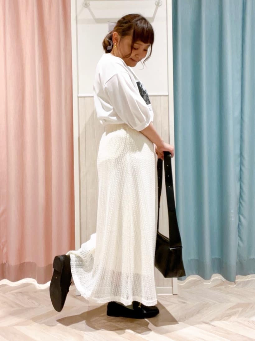 kitaさんの「SHOO･LA･RUE｜【ひんやり/S-LL】大人の五分袖プリントTシャツ」を使ったコーディネート