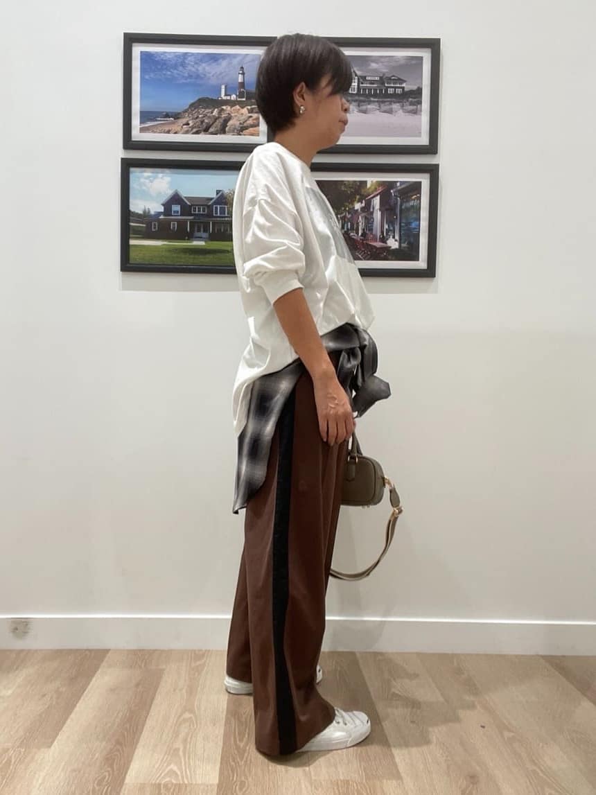 Naoさんの「Dessin｜【洗える】箔プリントロングTシャツ」を使ったコーディネート