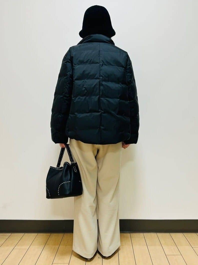 miiiさんの「Reflect｜【すっきりシルエット】ショート丈ダウンコート」を使ったコーディネート