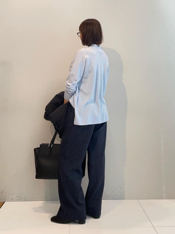 murayamaさんの「INDIVI｜【褒められパンツ／ウール混】ウォームウール ワイドパンツ」を使ったコーディネート