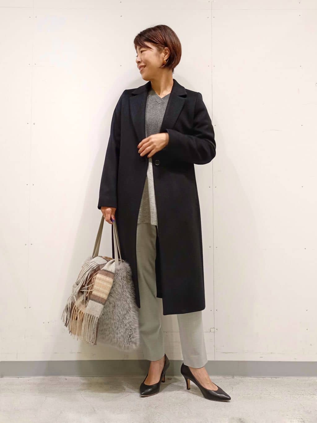 Kさんの「INDIVI｜【洗える／チュニック丈／カシミヤ混】スリットデザインVネックニット」を使ったコーディネート