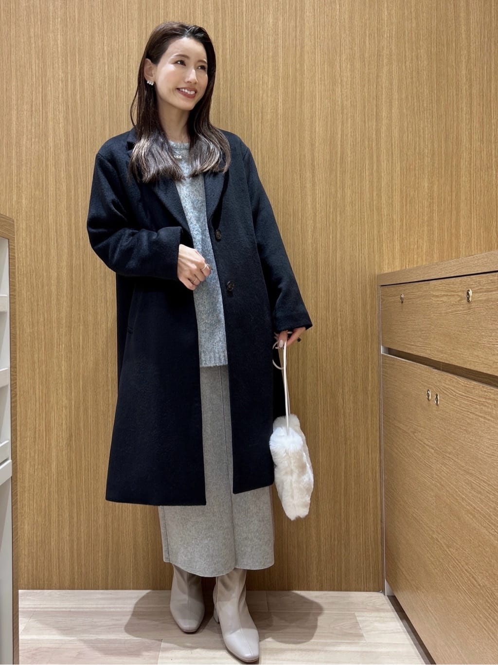 maiさんの「OPAQUE.CLIP｜カシミヤブレンドウールチェスターコート」を使ったコーディネート