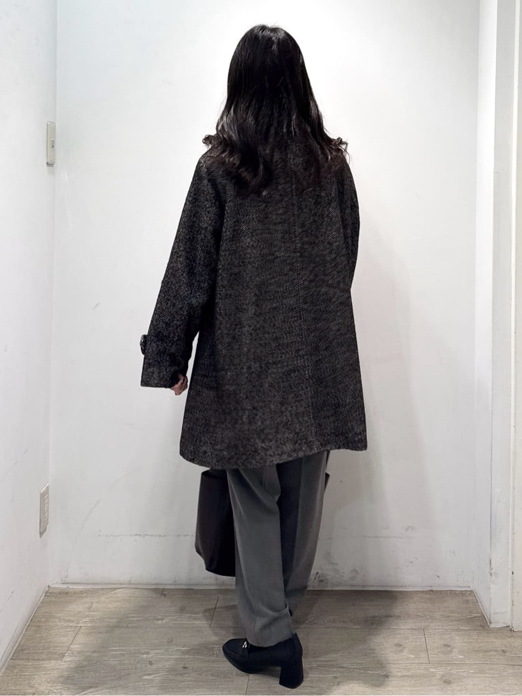 yuicciさんの「OPAQUE.CLIP｜ヘリンボーンステンカラーコート」を使ったコーディネート