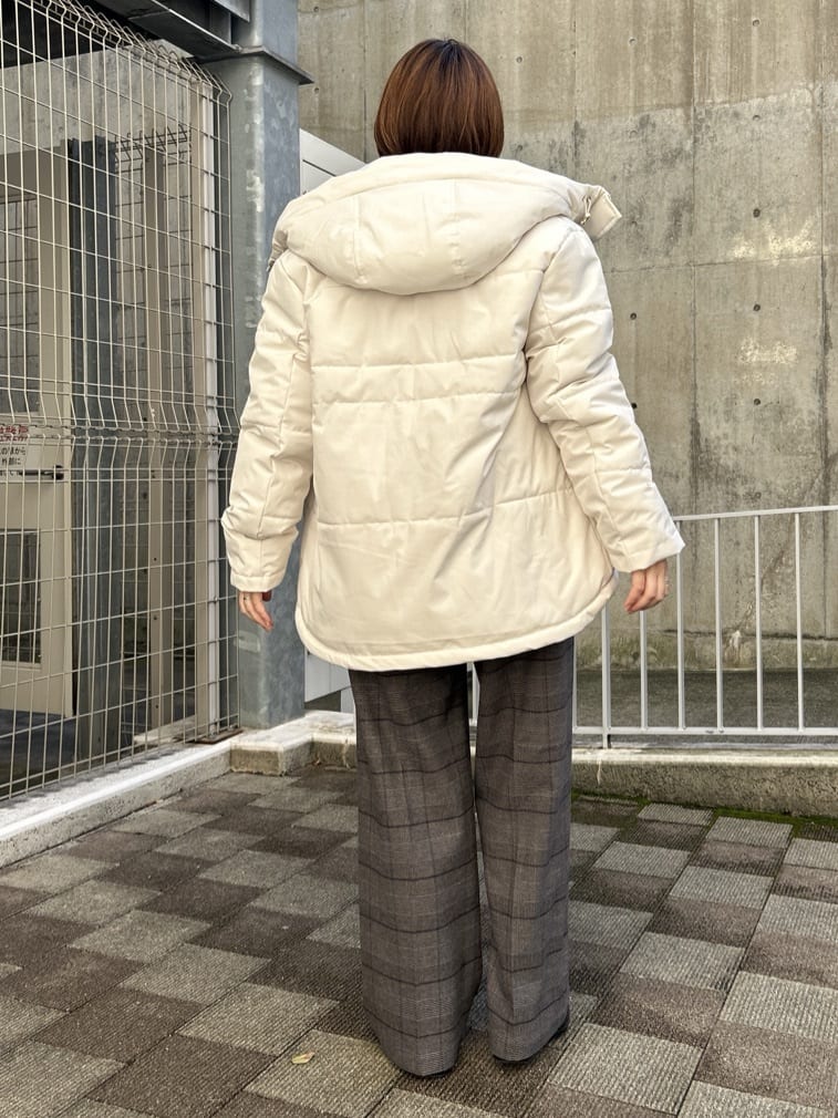 ga_riさんの「THE SHOP TK｜【すっきり見えシルエット】上品ふわもこ中綿ブルゾン」を使ったコーディネート
