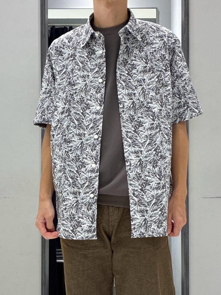 わいずみさんの「TAKEO KIKUCHI｜【COOL CITY WEAR】テーラードTシャツ /接触冷感」を使ったコーディネート