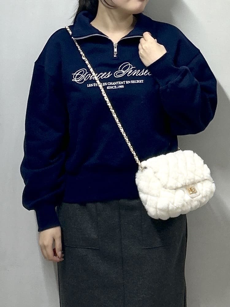 sayaさんの「OPAQUE.CLIP｜ハーフZIPロゴ刺繍裏毛【洗濯機OK】」を使ったコーディネート