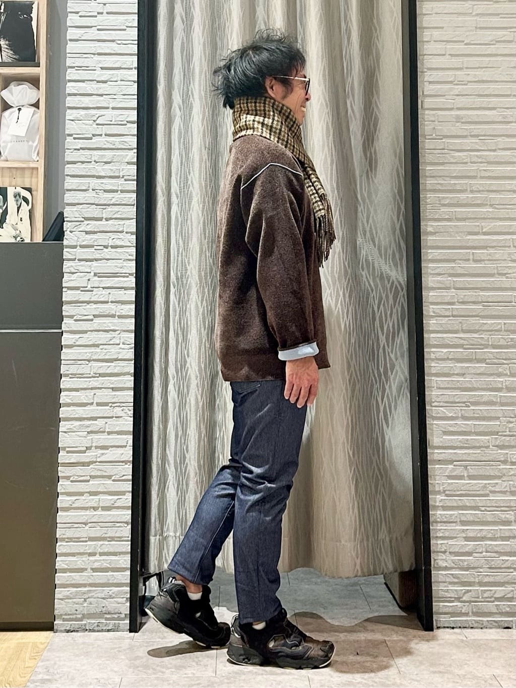 KENJI Iさんの「THE SHOP TK｜【包み込まれるような柔らかさ】配色モールニット 洗濯機OK」を使ったコーディネート