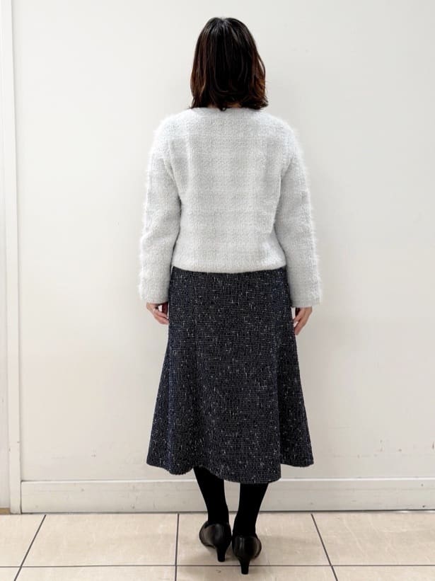 KIKIさんの「Reflect｜【お食事会やお出かけに◎】ふんわりジャカード編みカーディガン」を使ったコーディネート