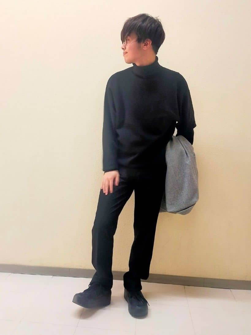 nerさんの「TAKEO KIKUCHI｜【360&deg;ストレッチ／セットアップ対応】None Of Stress パンツ」を使ったコーディネート