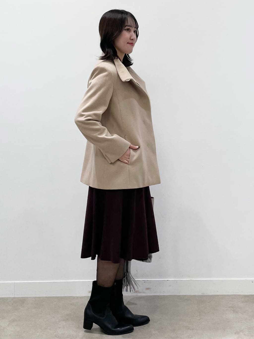 yukariさんの「Reflect｜【選べる8色／スカートにもパンツにも◎】ウール混ボートネックニット」を使ったコーディネート