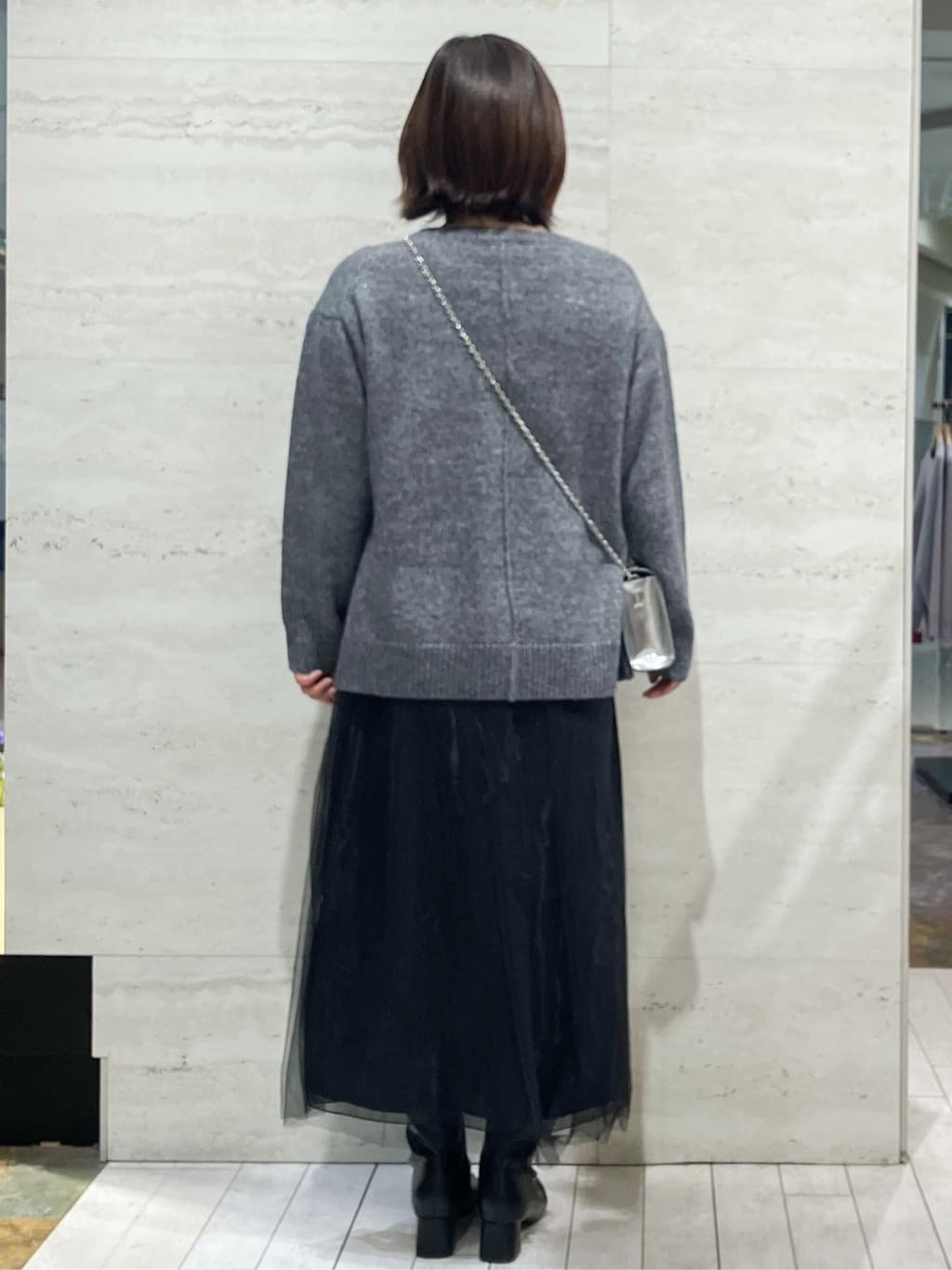 FUKAさんの「OPAQUE.CLIP｜リラクシークルーネックニット【洗濯機OK】」を使ったコーディネート