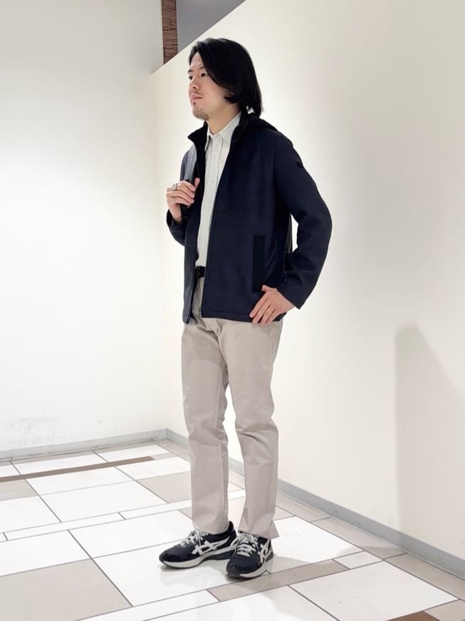 及川さんの「TAKEO KIKUCHI｜【JUST ONE LAYER】ダウンファブリック ジップアップ フード ブルゾン」を使ったコーディネート