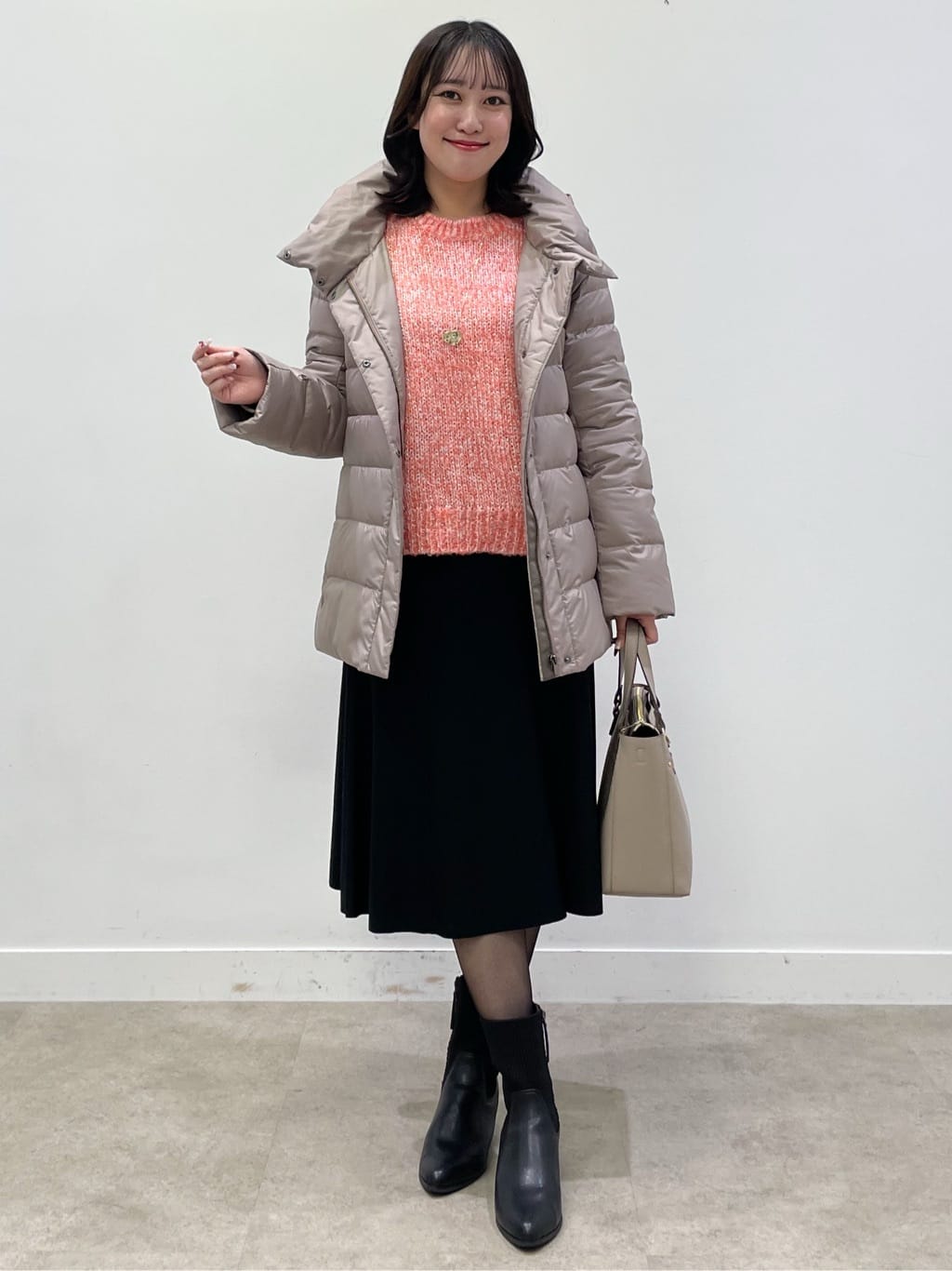yukariさんの「Reflect｜【SS-4Lサイズ】フーデッドミドルダウンコート」を使ったコーディネート
