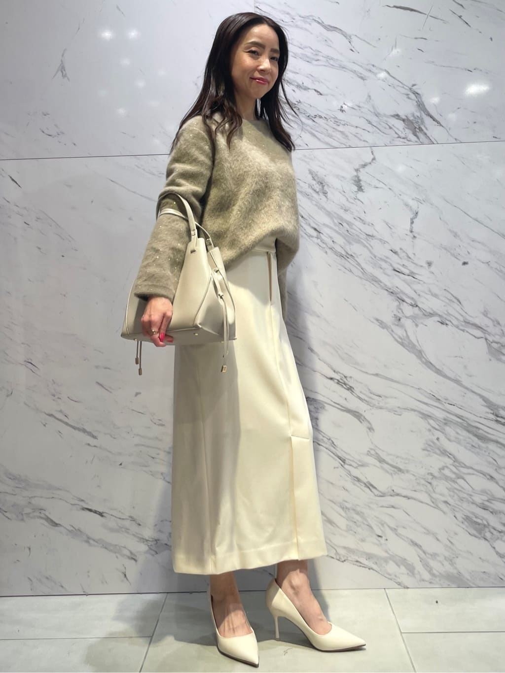 saitouさんの「COUP DE CHANCE｜【フォックス混】ショート丈ニットトップス」を使ったコーディネート