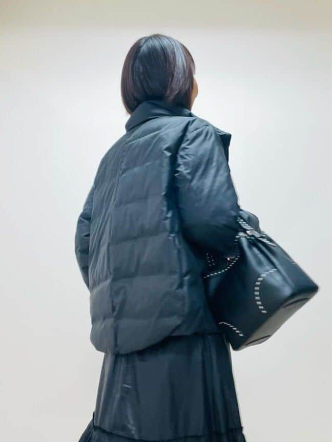 Riiさんの「Reflect｜【すっきりシルエット】ショート丈ダウンコート」を使ったコーディネート
