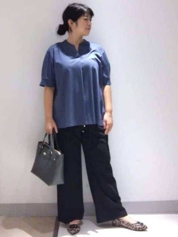 sakoさんの「Reflect｜【寒暖差対策に◎／手洗い可／旅行や通勤に】フード付きシアーカーディガン」を使ったコーディネート