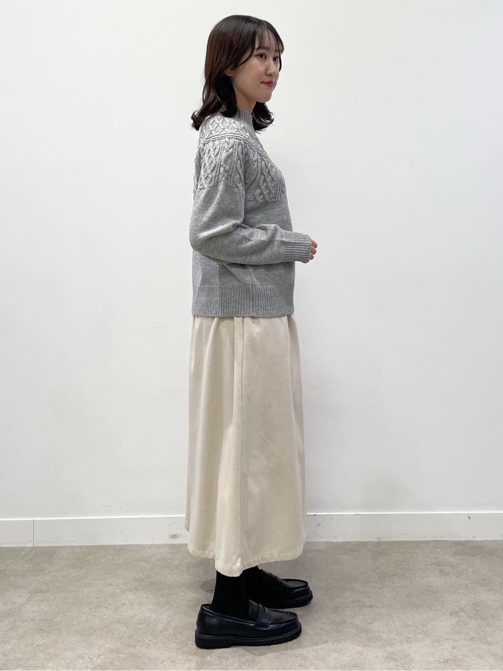 yukariさんの「Dessin｜【ウエストゴム/洗える】起毛フレアシルエットパンツ」を使ったコーディネート
