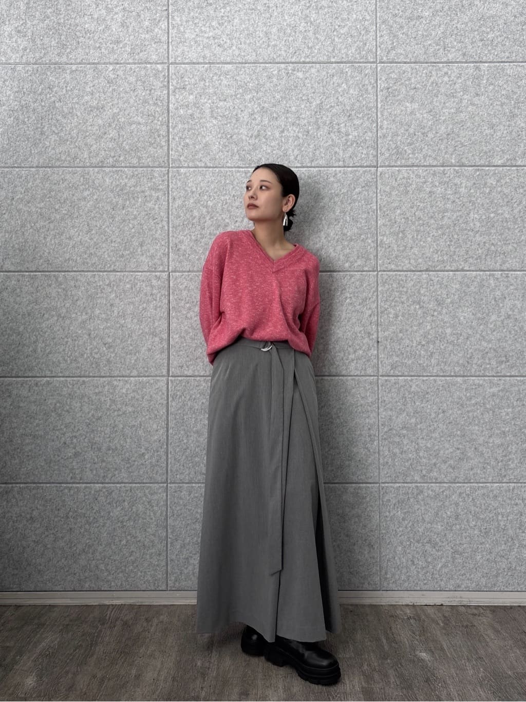 ayanoさんの「INDIVI｜【再入荷】レイヤーネックメランジラメニット」を使ったコーディネート