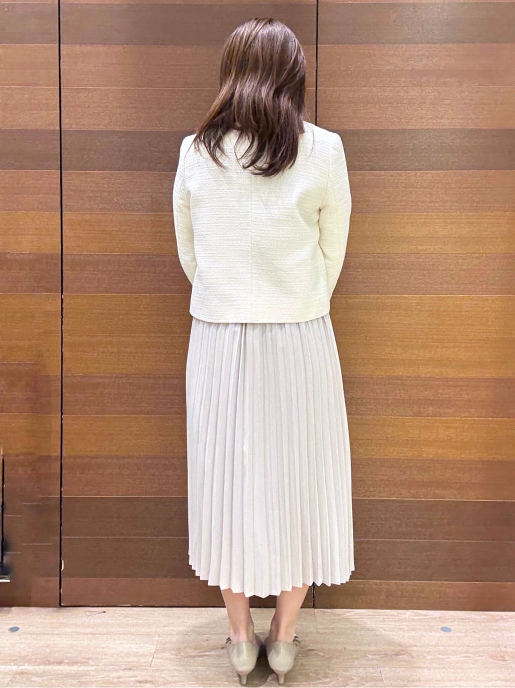 maichiさんの「OPAQUE.CLIP｜《通勤対応》ジョーゼットプリーツワンピース【洗濯機OK】」を使ったコーディネート
