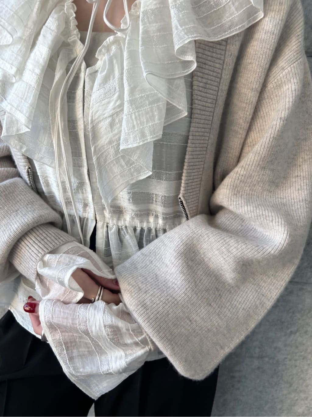 honoka Aさんの「CODE A｜zip form cardigan」を使ったコーディネート