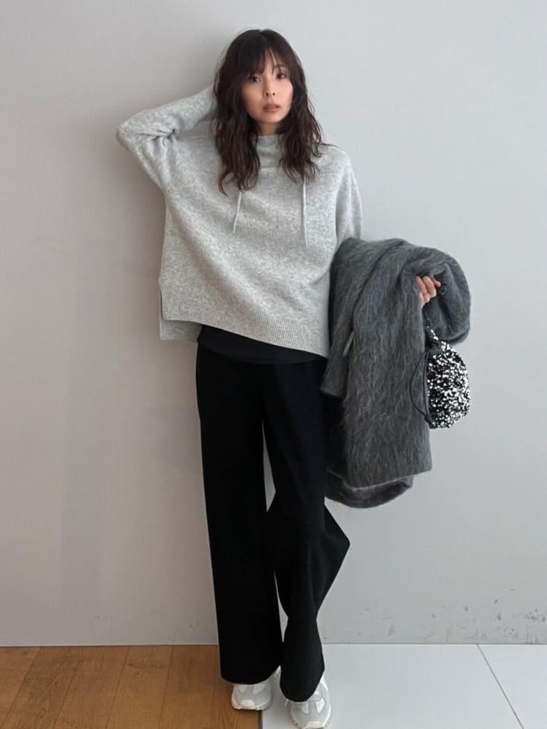 misaさんの「DRESSTERIOR｜スパンコール2WAY巾着バッグ」を使ったコーディネート