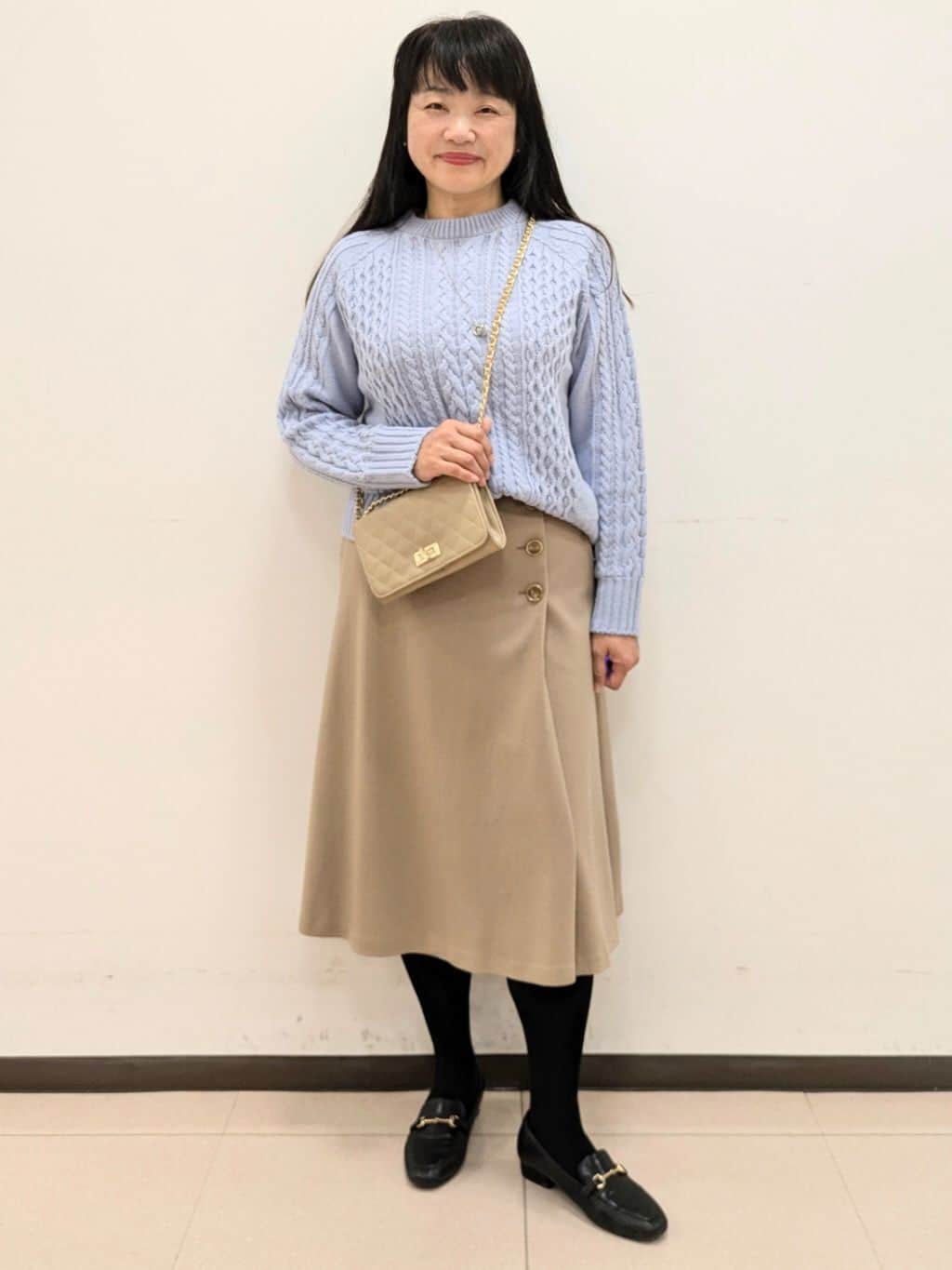 ともさんの「UNTITLED｜【洗える】スポンディッシュ ケーブル柄ニット」を使ったコーディネート