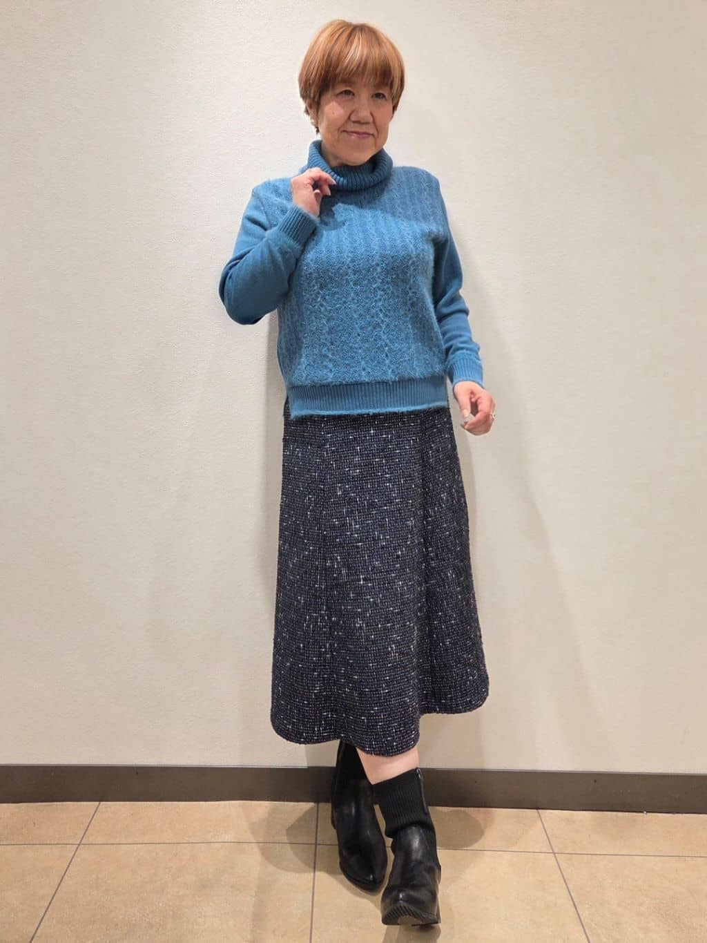 yoshiさんの「Reflect｜【ほんのりラメ感◎】ふわふわフェザーヤーンハイネックニット」を使ったコーディネート