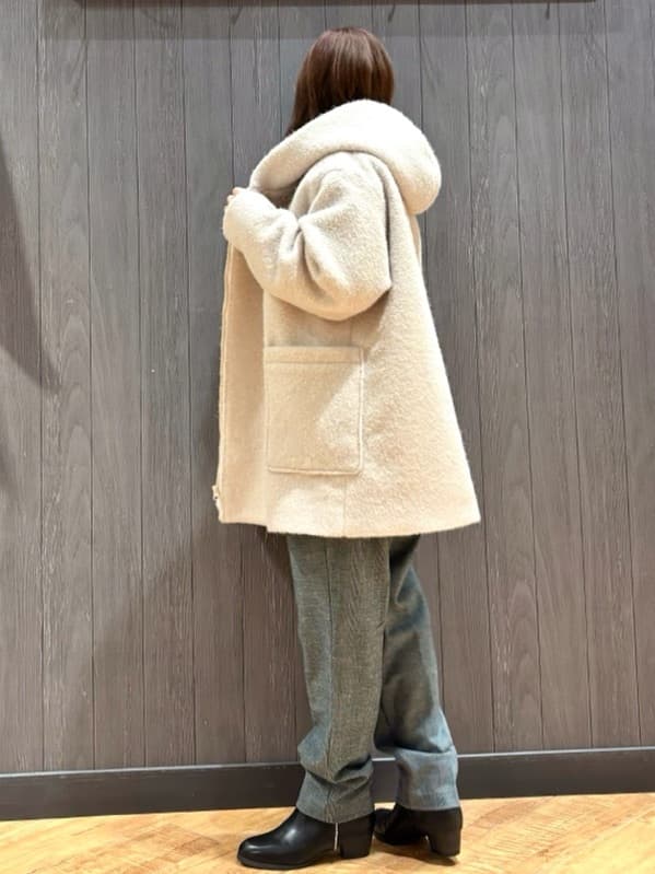 meiさんの「SHOO･LA･RUE｜【洗濯機可/S-LL】美脚見え あったか裏起毛 テーパードパンツ」を使ったコーディネート