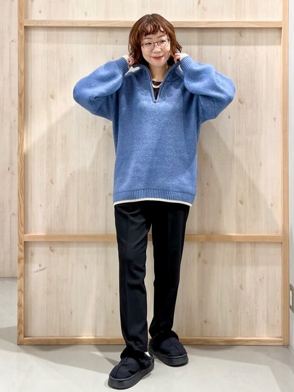 nakoさんの「THE SHOP TK｜【洗える】ほど良くラフで女性らしい ハーフZIPニット」を使ったコーディネート
