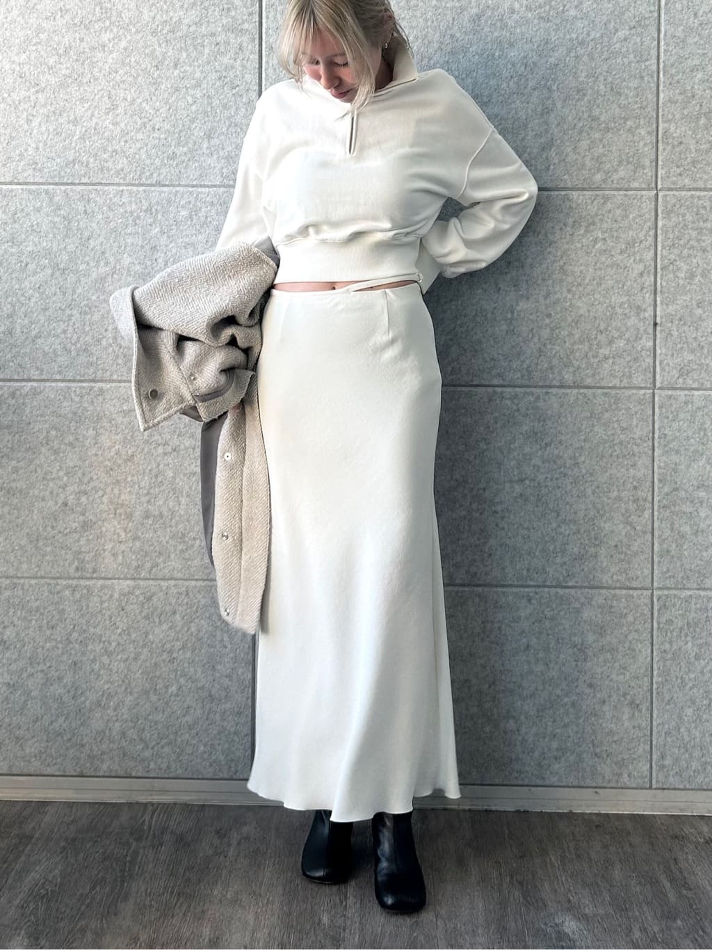 honoka Aさんの「CODE A｜oversized tweed blouson」を使ったコーディネート