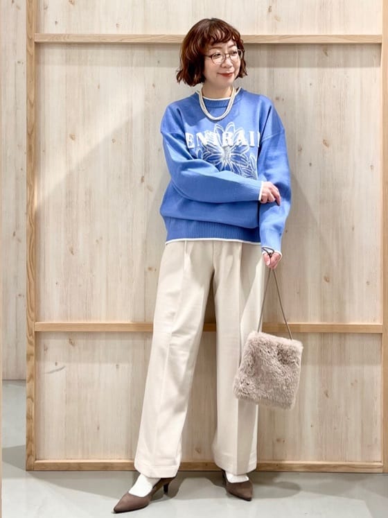 nakoさんの「THE SHOP TK｜花柄ラメジャカードニット」を使ったコーディネート