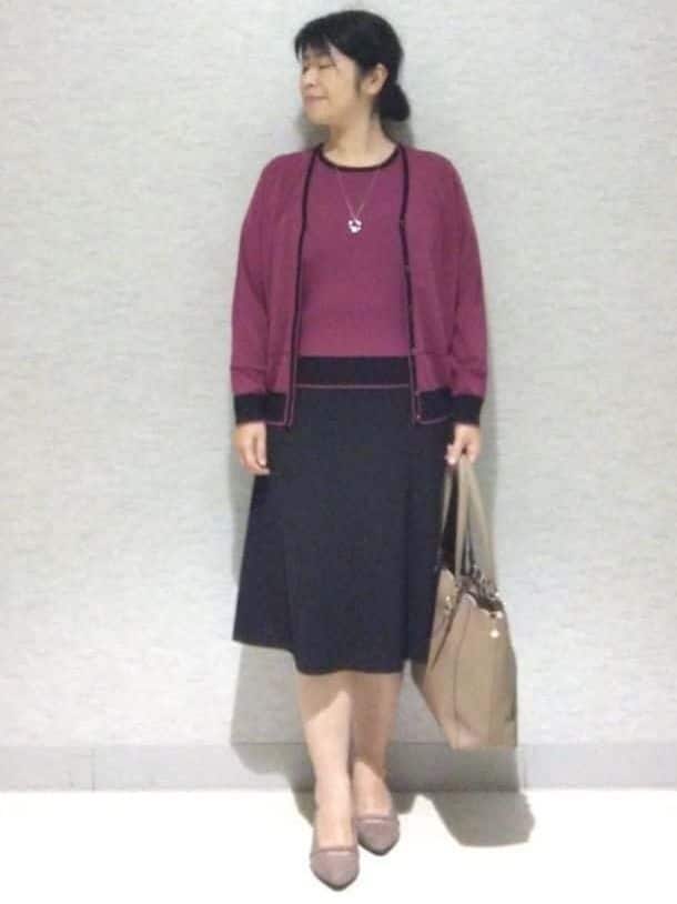 sakoさんの「Reflect｜【WEB先行カラーあり／手洗い可／アンサンブル可】バイカラーカーディガン」を使ったコーディネート