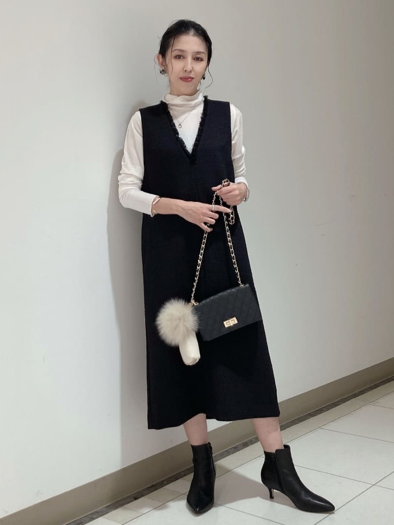 環さんの「UNTITLED｜【洗える/細見え】ツイード ジャンパースカート」を使ったコーディネート