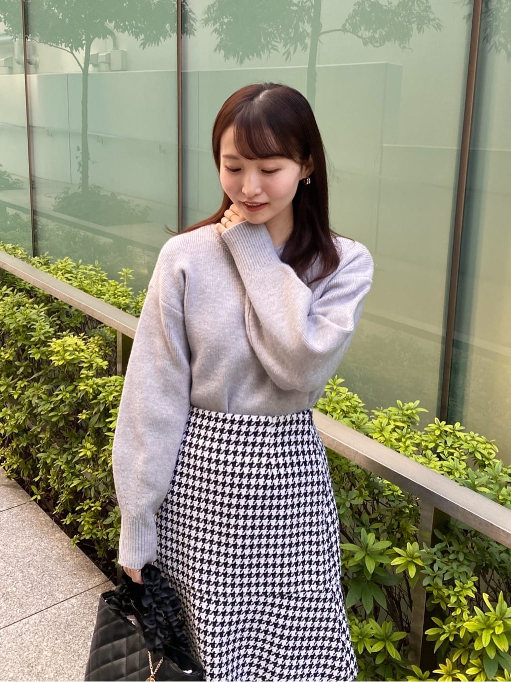 みさかさんの「index｜モックネックボクシーラメニット【洗濯機OK】《7col》」を使ったコーディネート