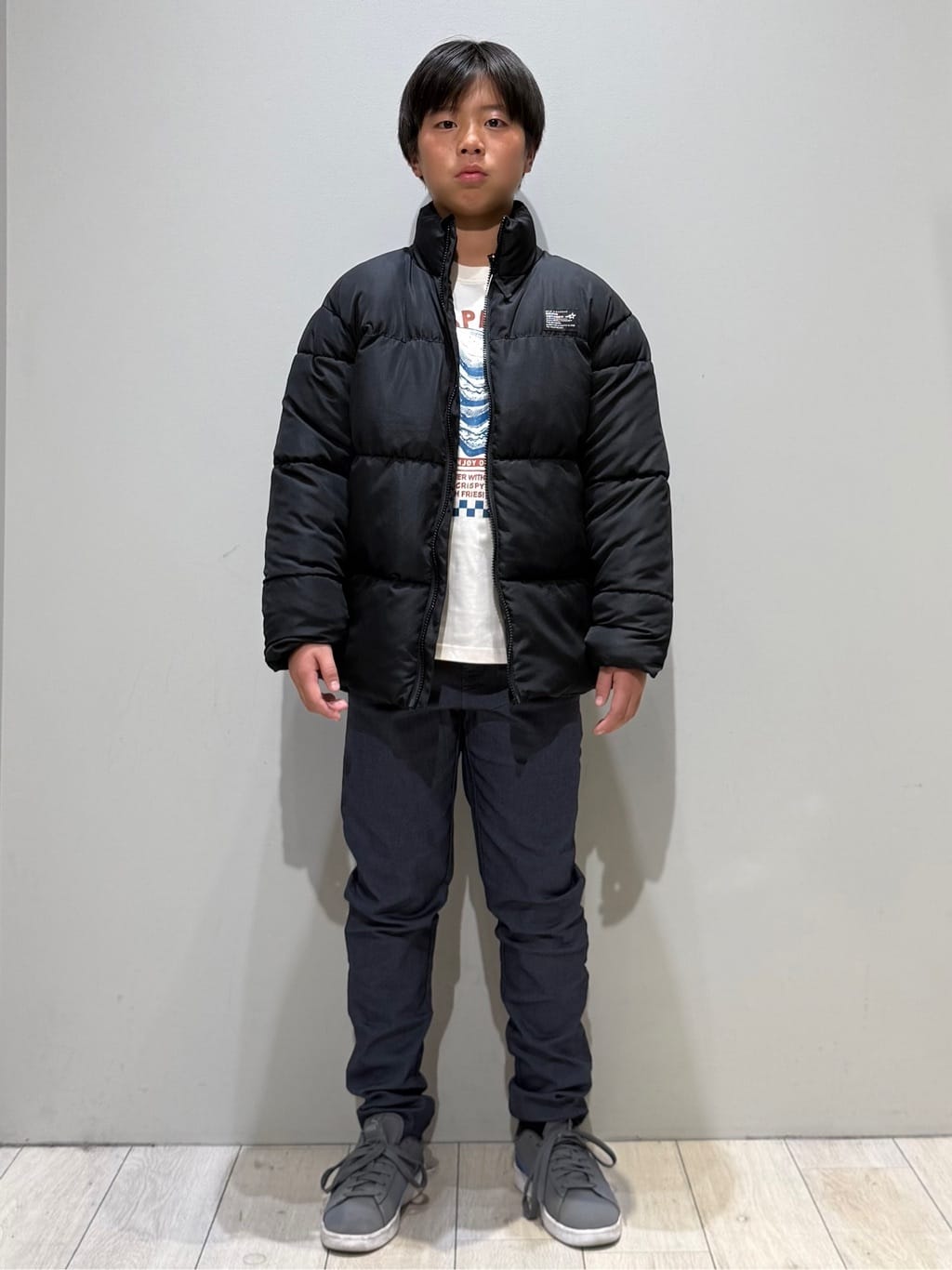 kuboさんの「THE SHOP TK｜【110-160】スタンドネック中綿ブルゾン」を使ったコーディネート