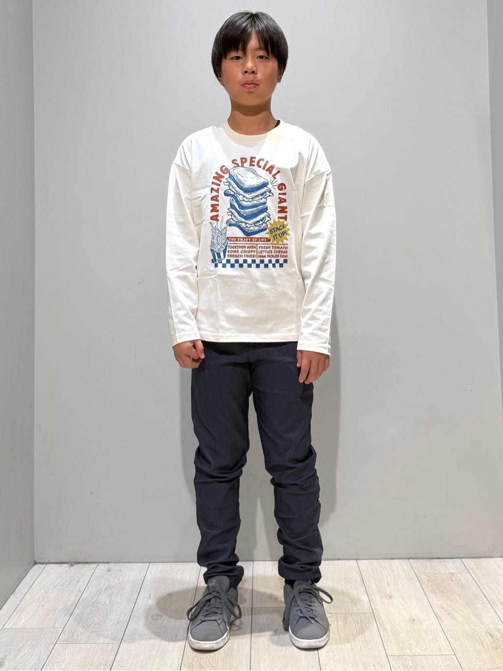 kuboさんの「THE SHOP TK｜【110-160】スタンドネック中綿ブルゾン」を使ったコーディネート