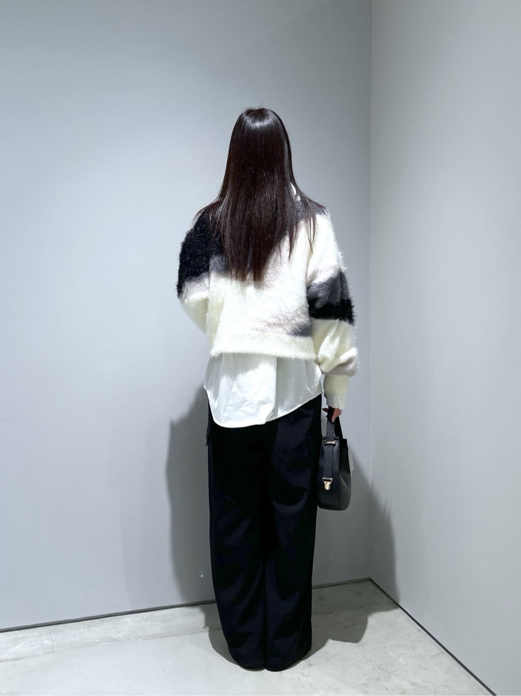 Renoさんの「INDIVI｜【MILLELA FIRENZE】ショルダームーンバッグ」を使ったコーディネート