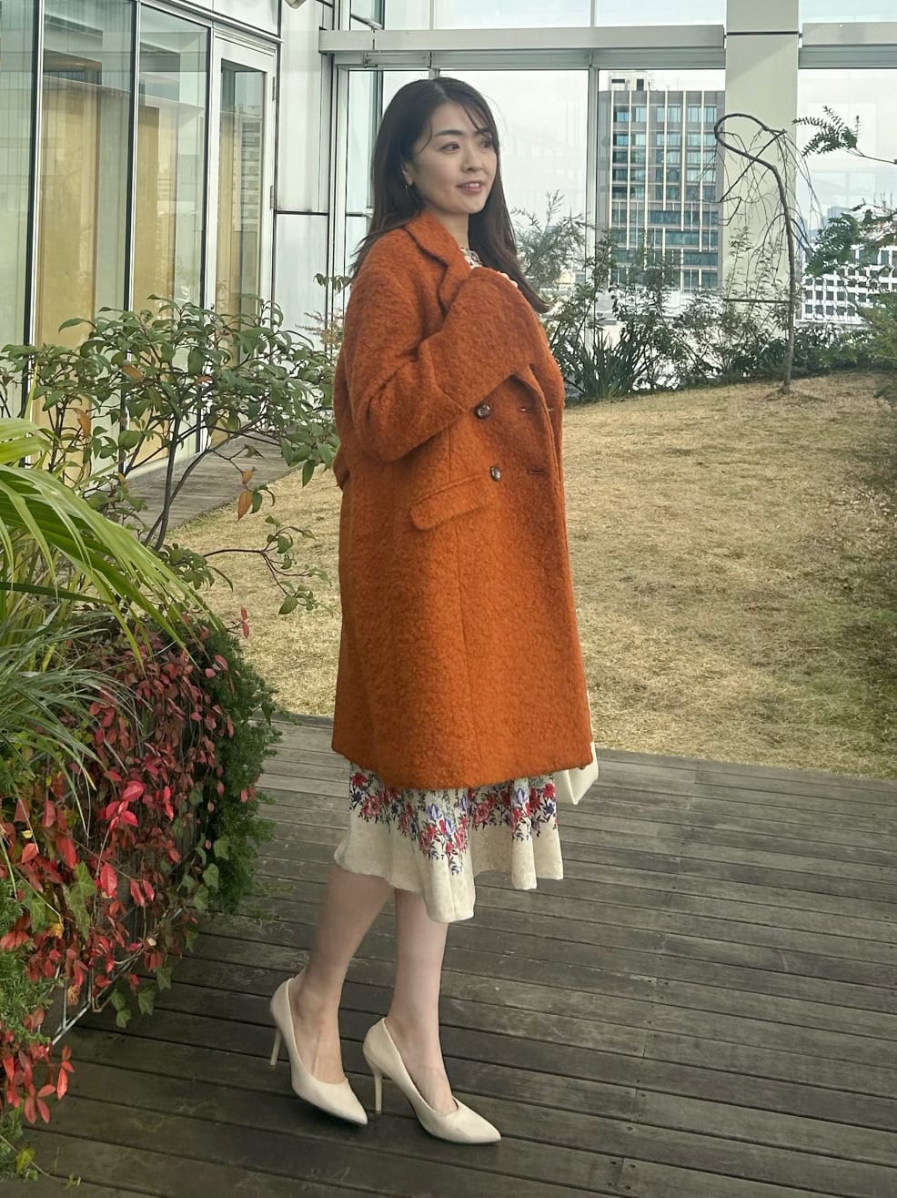 hayaseさんの「SunaUna｜【COLLECTION LINE】ブークレーコート」を使ったコーディネート
