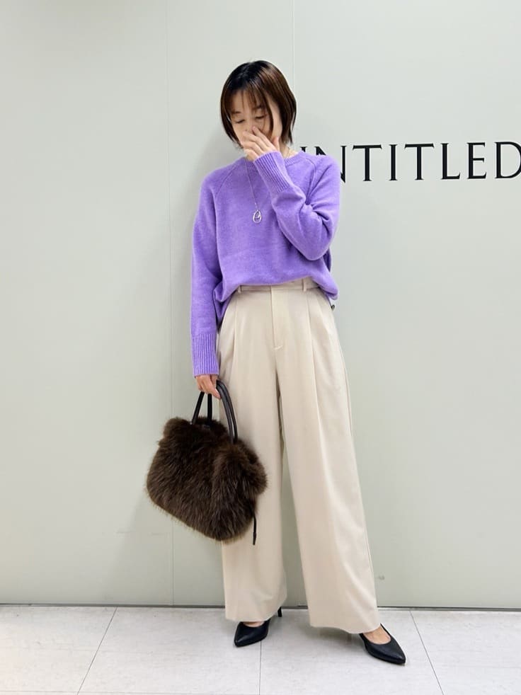 Mikiさんの「UNTITLED｜【重ね着もおすすめ/洗える】ウールカシミヤ クルーネックニット」を使ったコーディネート