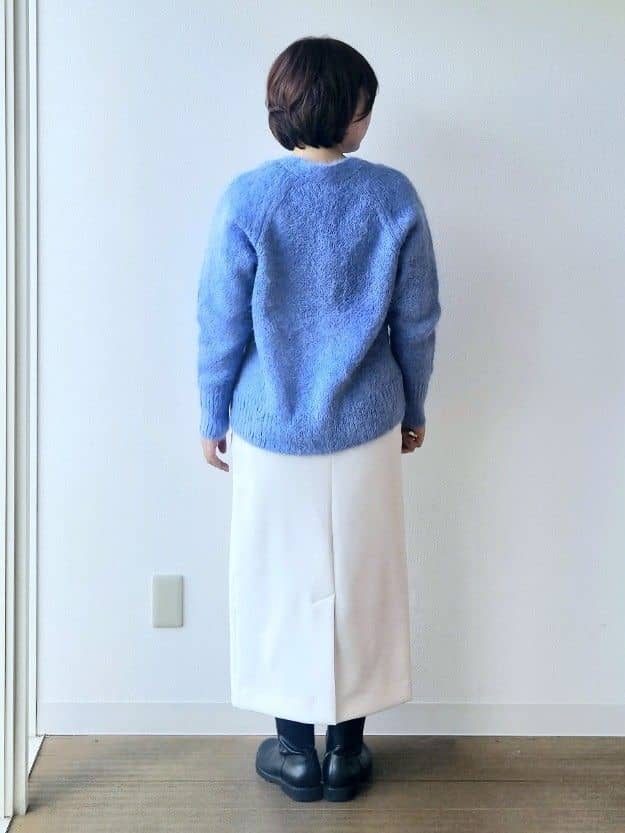 やじまさんの「UNTITLED｜【ゆったり】アルパカ混シャギー カーディガン」を使ったコーディネート