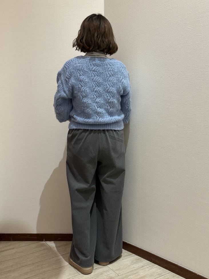 Chinaさんの「SHOO･LA･RUE｜【着丈選べる/きっと虜になる】あったかもちもち ワイドパンツ」を使ったコーディネート