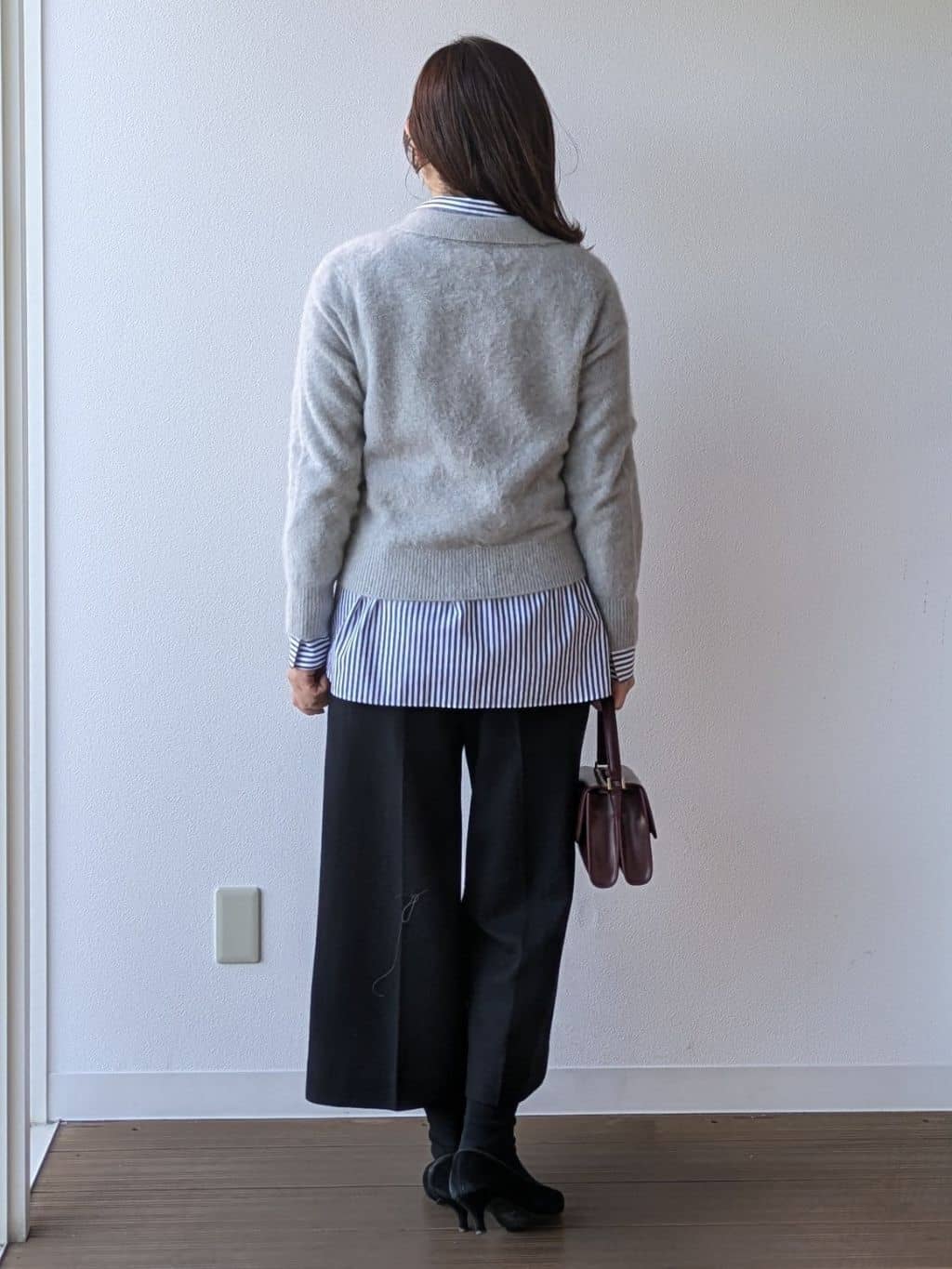 なみきさんの「UNTITLED｜【ふわふわニット/オンオフ使える】フォックスカシミヤ衿付きカーディガン」を使ったコーディネート