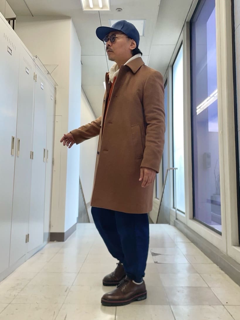 MAKOTO AIさんの「TAKEO KIKUCHI｜カシミヤブレンド ビーバー調ステンカラーコート」を使ったコーディネート