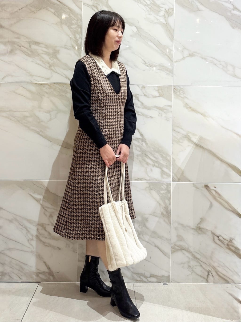 マキさんの「index｜KAWADAダウンショートコート【撥水／洗濯機OK／静電気防止裏地】《XS～LL》」を使ったコーディネート