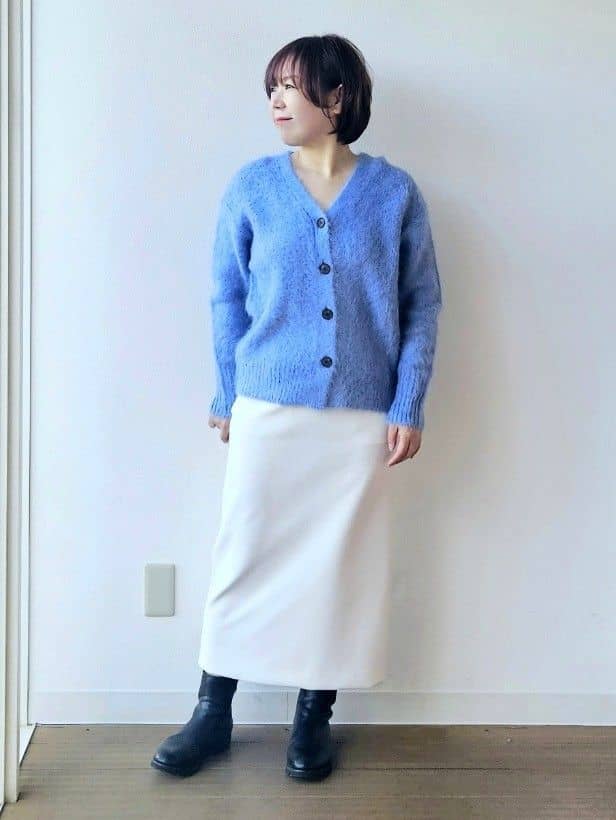 やじまさんの「UNTITLED｜【ゆったり】アルパカ混シャギー カーディガン」を使ったコーディネート