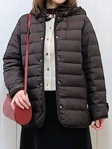 itoさんの「Dessin｜【撥水・2WAY】ミュラーダウンコートミドル丈」を使ったコーディネート