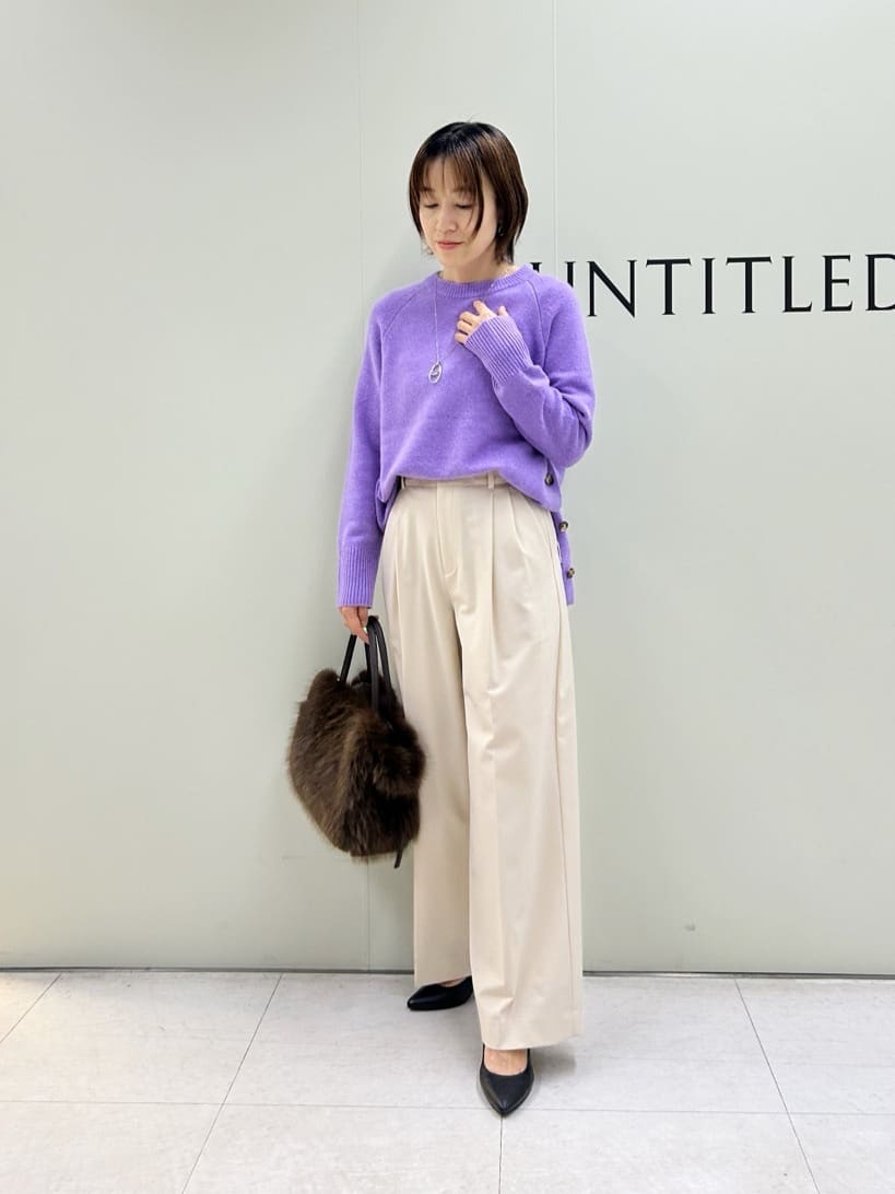 Mikiさんの「UNTITLED｜【重ね着もおすすめ/洗える】ウールカシミヤ クルーネックニット」を使ったコーディネート