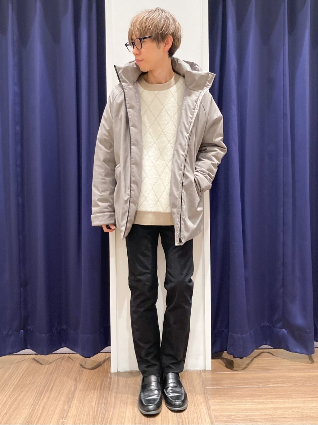 つーじーさんの「THE SHOP TK｜【軽くて、暖かい】SORONA／ソロナ 中綿ブルゾン 防風/軽量/洗濯機OK/フード脱着可」を使ったコーディネート