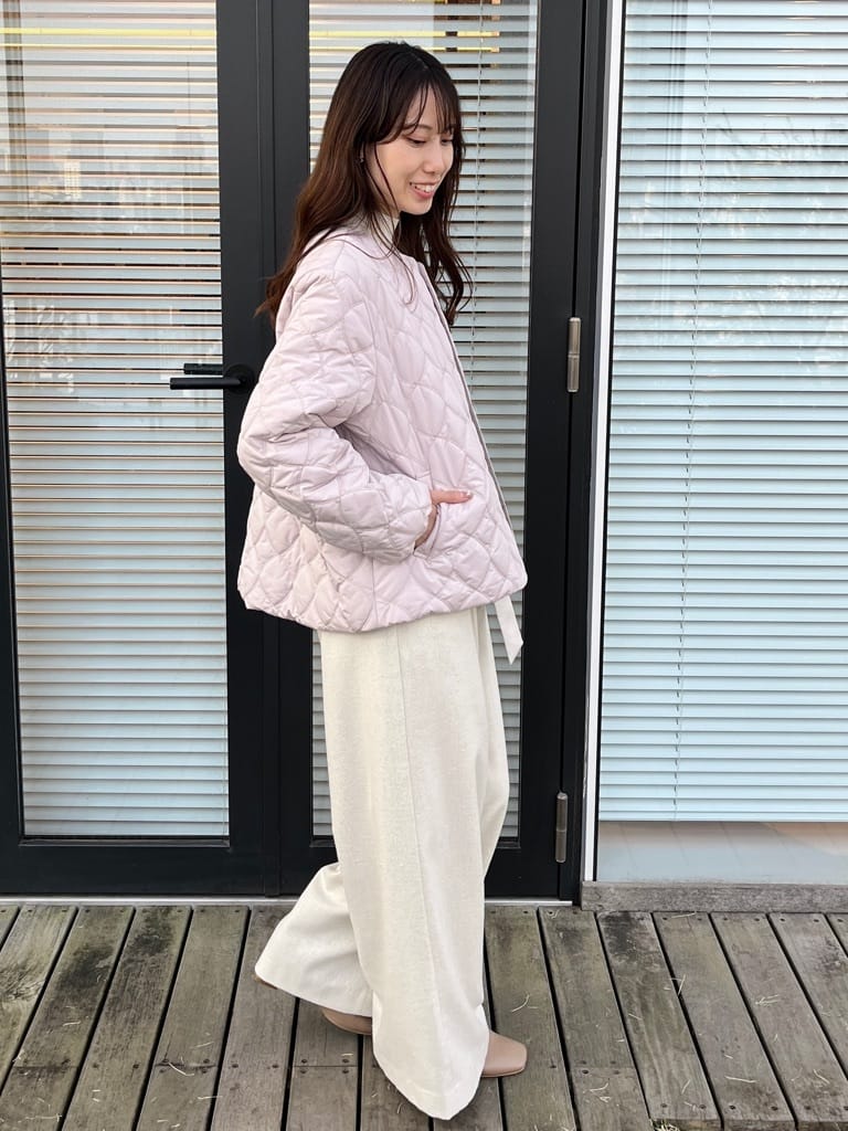 はばさんの「Couture brooch｜【多機能・フェミニン】パール調リブニット」を使ったコーディネート